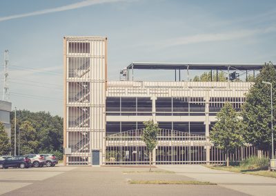 27/8/2024 — Nieuw parkeergebouw geopend op Bouwcampus Diepenbeek