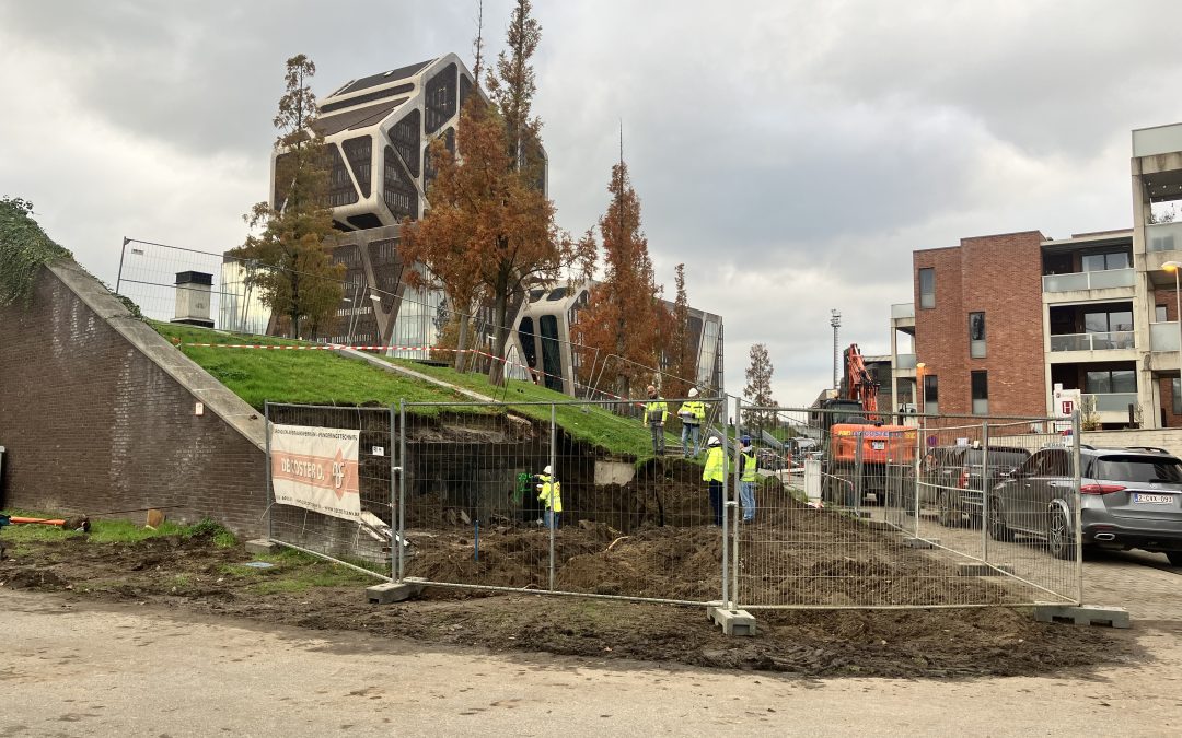 07/11/2024 — Start werken middenspanningscabine Hasselt station